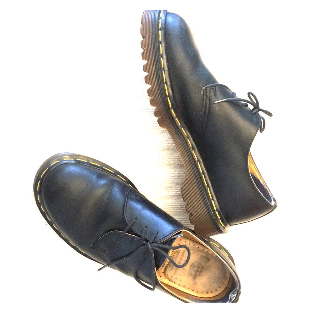 Dr. Martens 3 eyelet vintage black